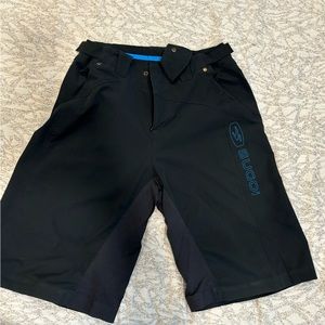 Men’s Mnt bike shorts